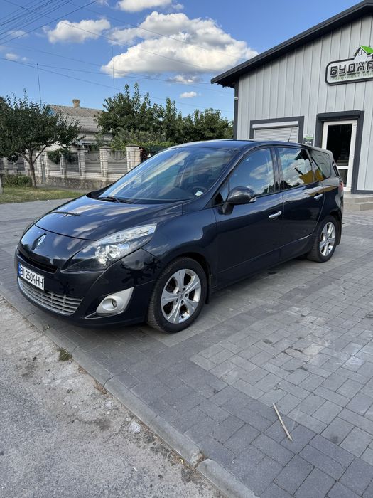 Renault Grand Scenic 1.5 dci 2010 рік