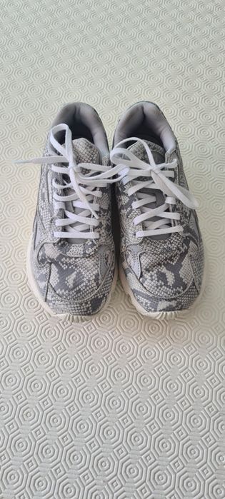 Ténis Adidas tam.36 2/3