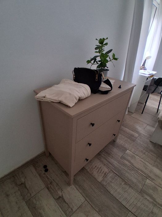 cômoda de quarto MALM