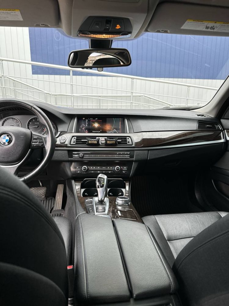 BMW 528i xDrive 2014