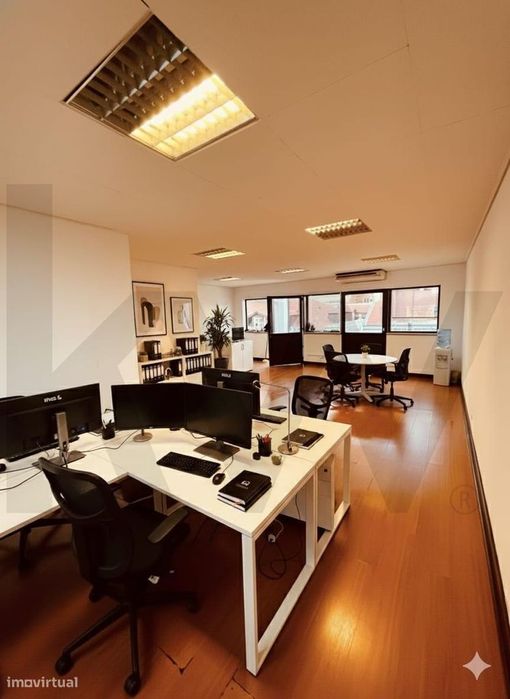 Escritório em Alcântara - arrendamento