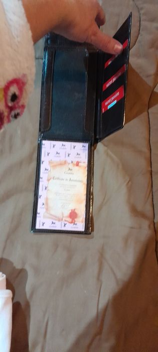 Carteira em pele para documentos cavalinho