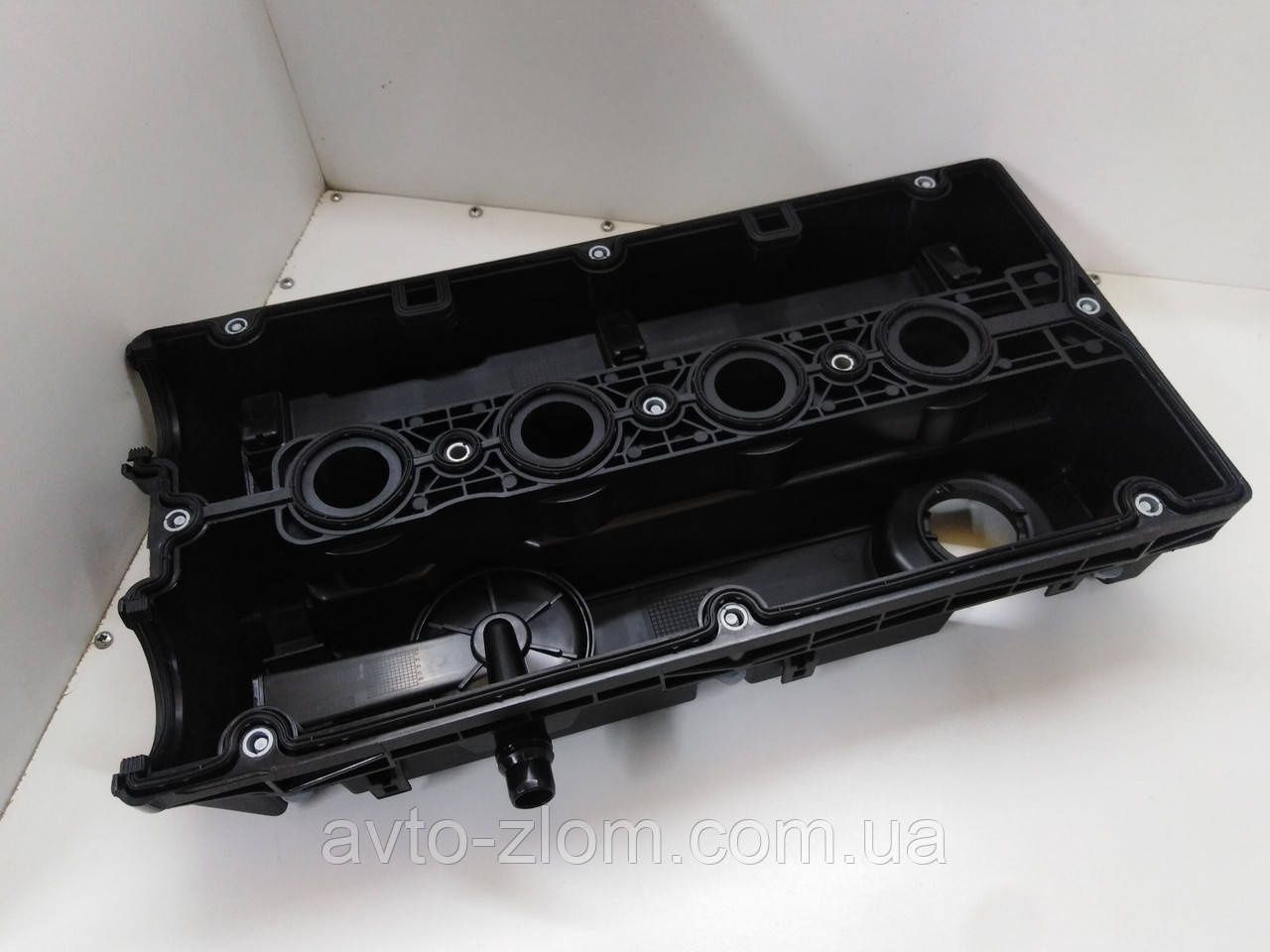 Кришка клапанів ГБЦ GM 55556284 Z16XEP Z16XE1 OPEL Astra-G/H Zafira