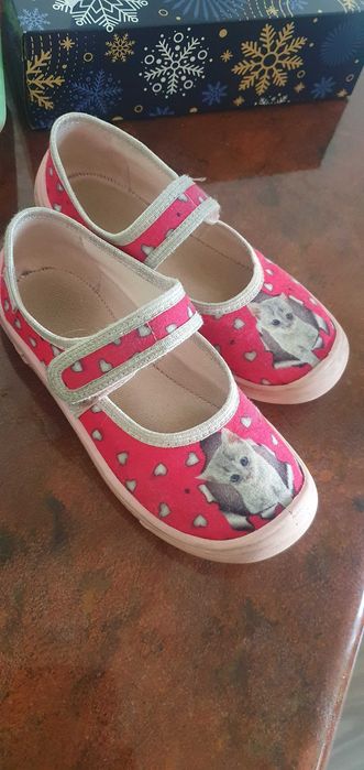 Buty kapcie r 30 dla dziewczynki