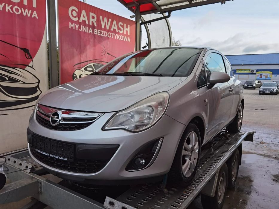 Opel Corsa 1.2 16v Satellite Corsa D Lift 2011r