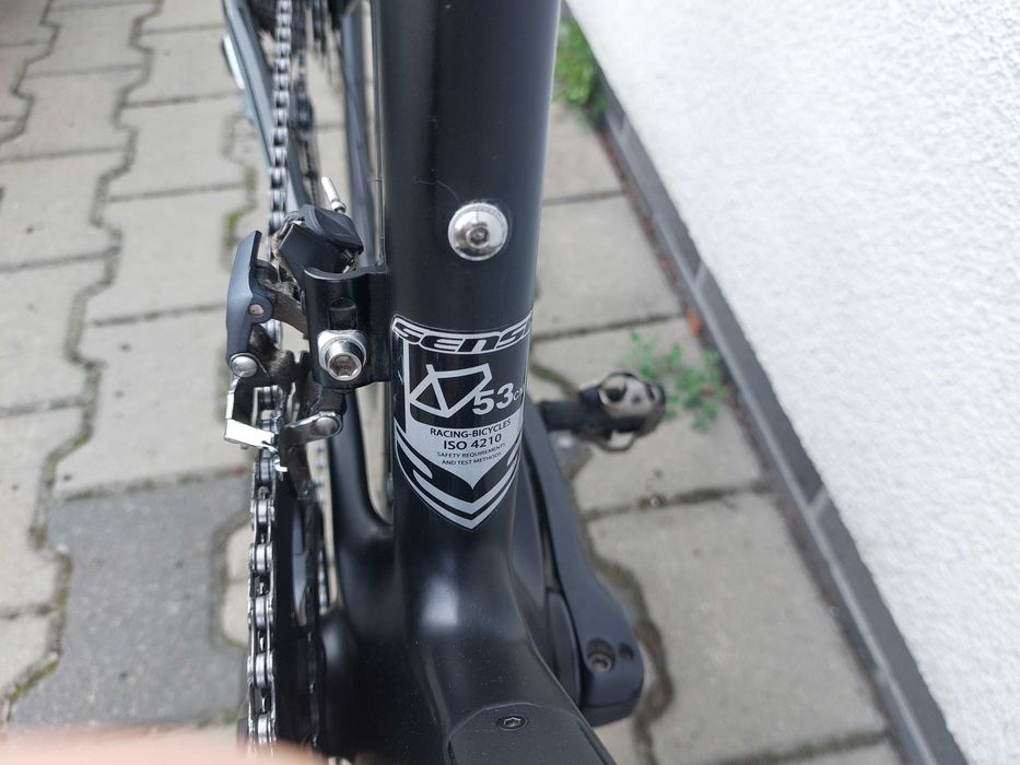 Rower szosowy Sensa Giulia Evo Disc Ultegra 2x11, full carbon, AERO