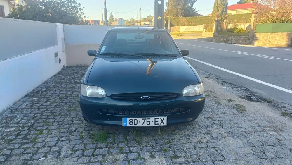 Ford Escort 1.4i Fun