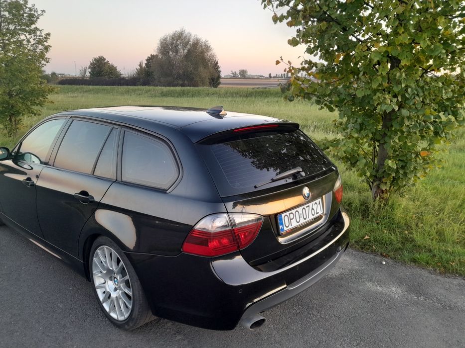 Sprzedam samochód BMW e91 320d