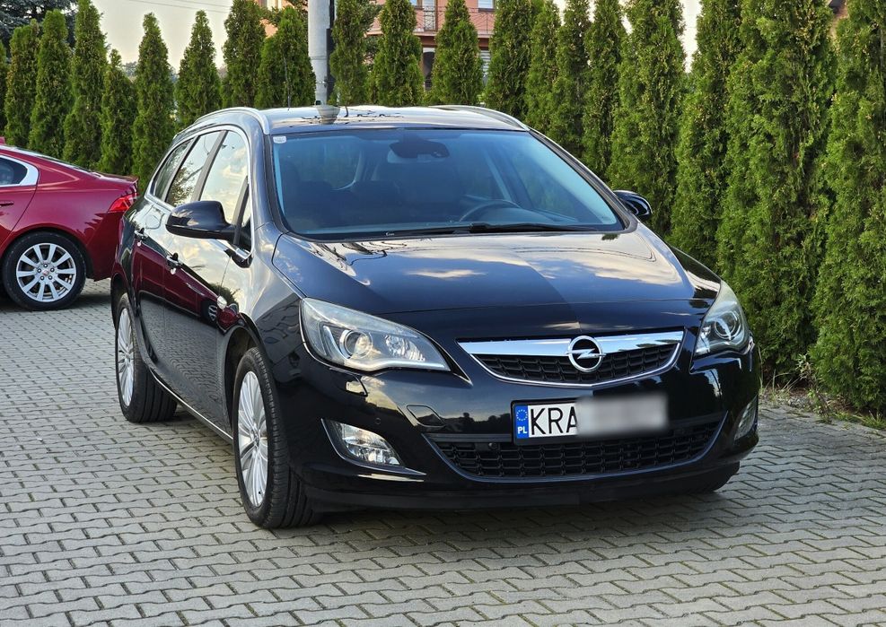 Opel Astra J Sport 1.4Turbo 140KM~Bixenon~Niski Przebieg~Zadbana~Alu~