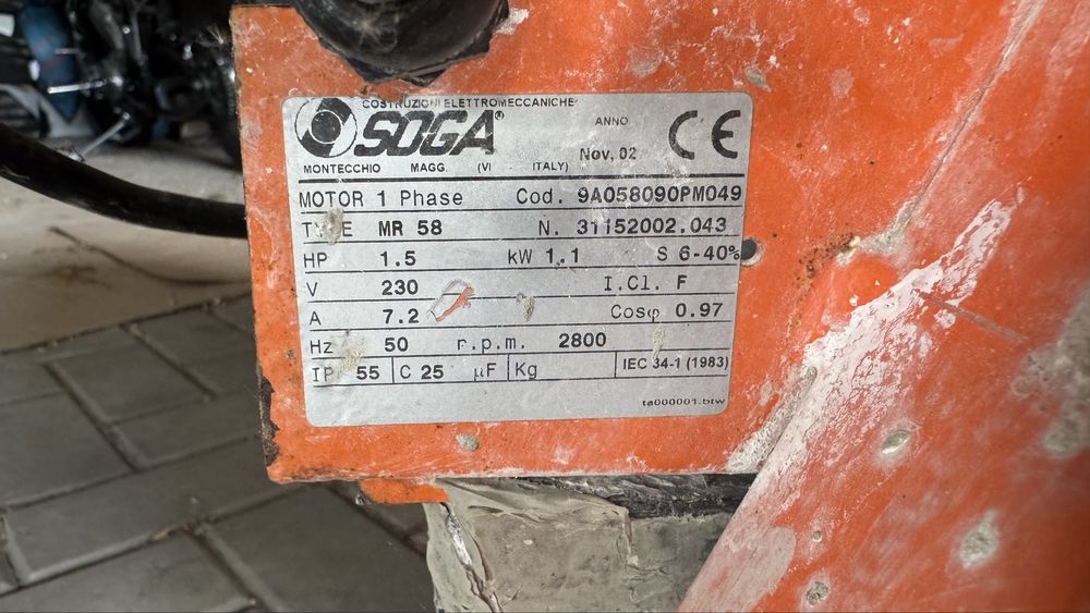 Przecinarka elektryczna do płytek glazury SOGA na mokro