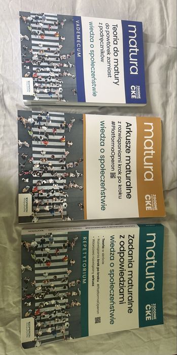 Zestaw książek matura wos operon teoria do matury,arkusze maturalne