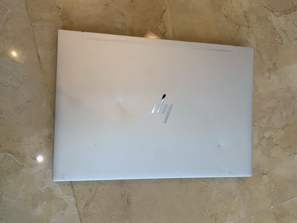 Ноутбук на запчасти hp