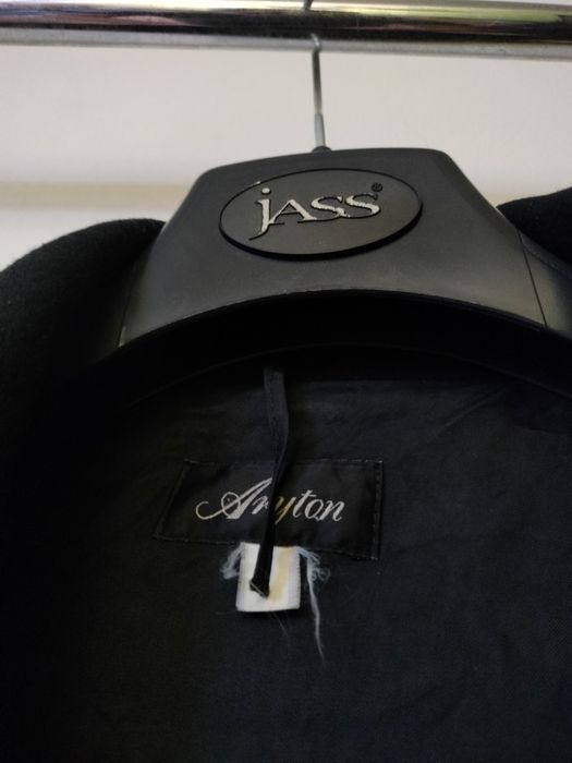 Czarny wełniany kaszmirowy płaszcz Patrizia Aryton