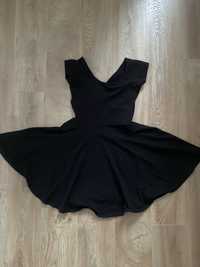 чорне коротке плаття
