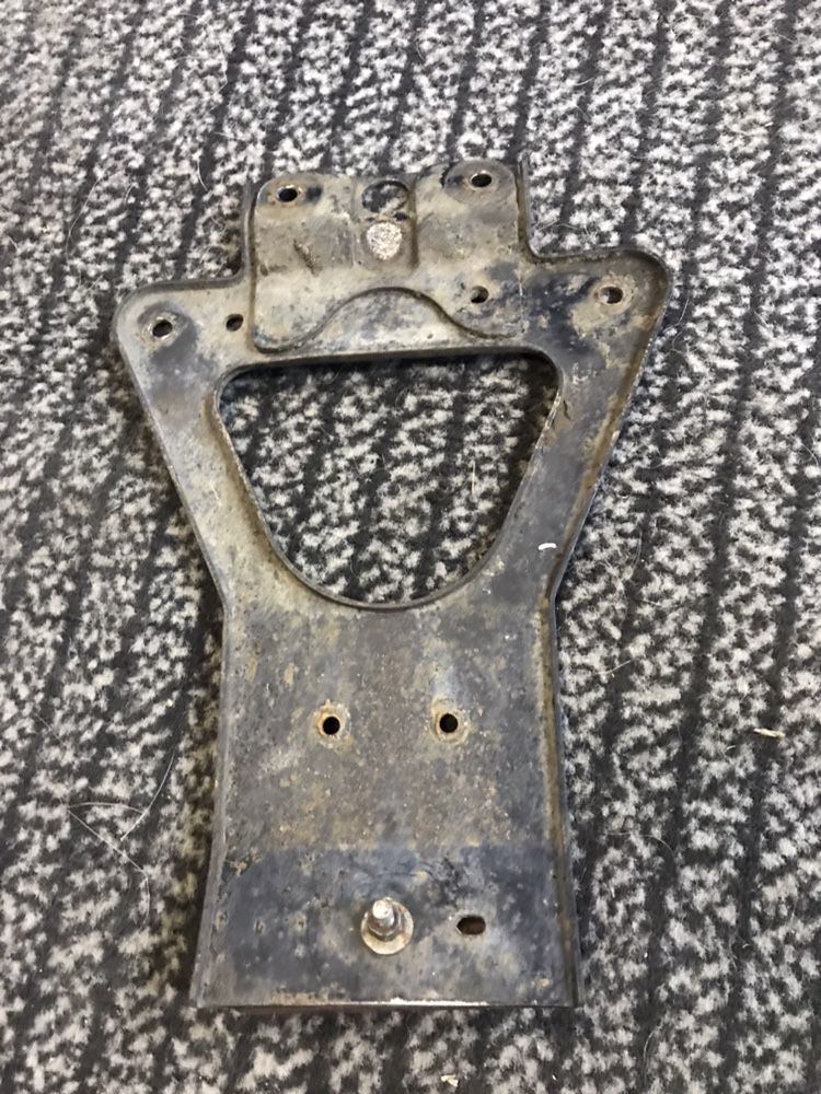 Honda rebel 450 uchwyt stelaz chlapacz tablicy rejestracyjnej