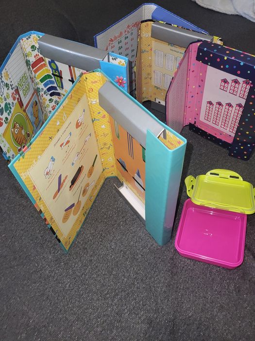 Канцелярия новая в школу