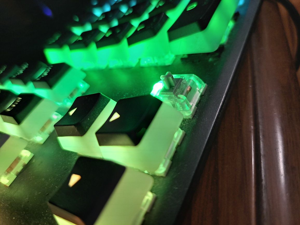 HyperX Alloy FPS RGB Kailh Silver Speed Switches