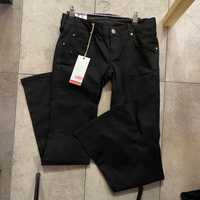 Spodnie czarne Mustang W30 L32 jeans gina flared