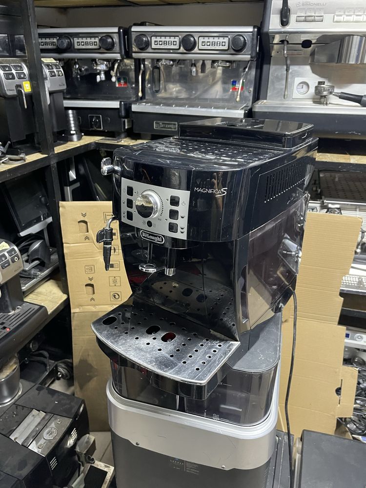 Delonghi Magnifica S