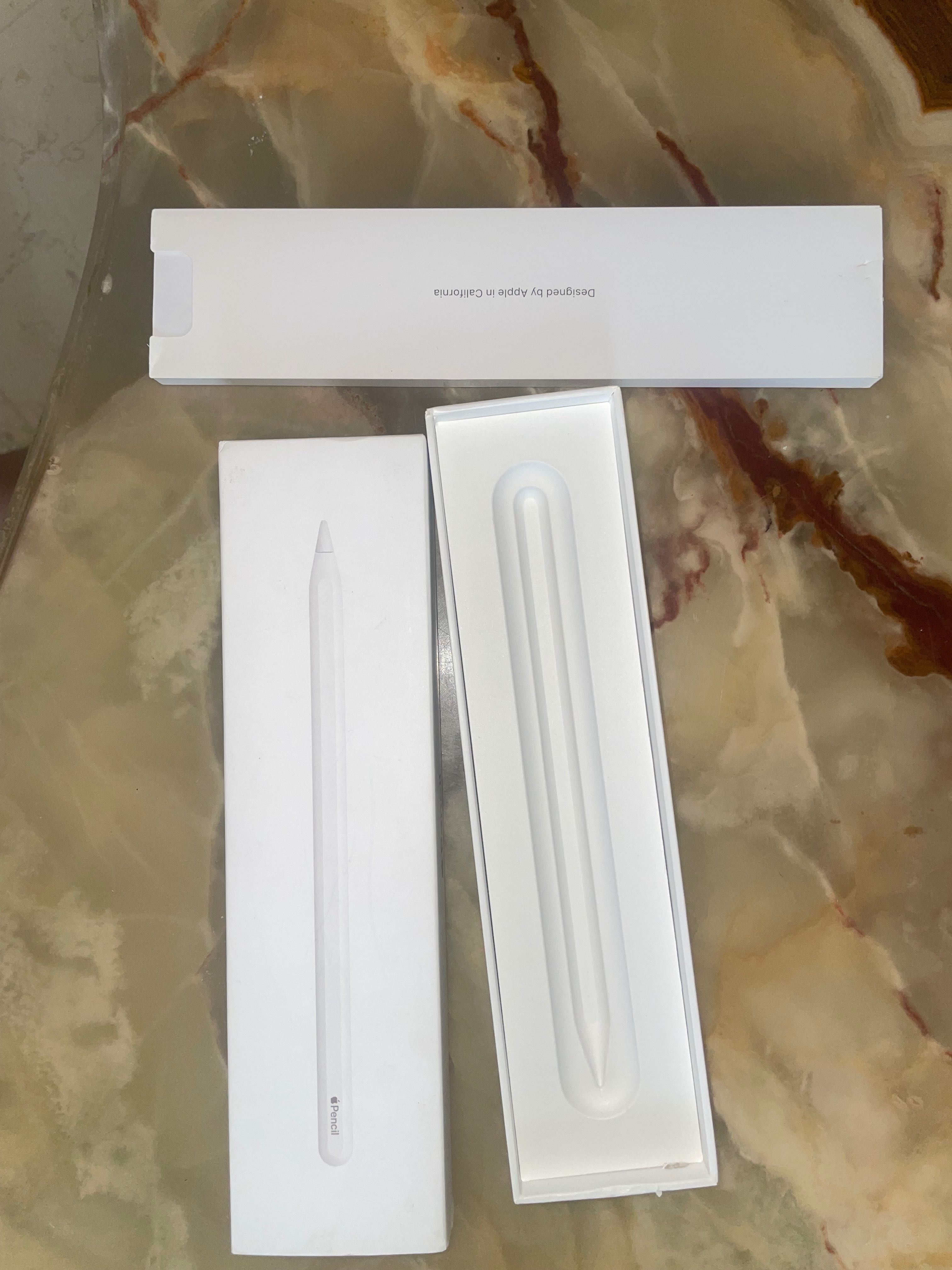 Коробка від оригінального Apple Pencil