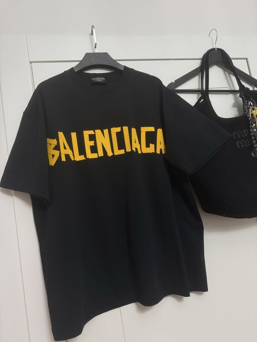 Футболка balenciag плотная