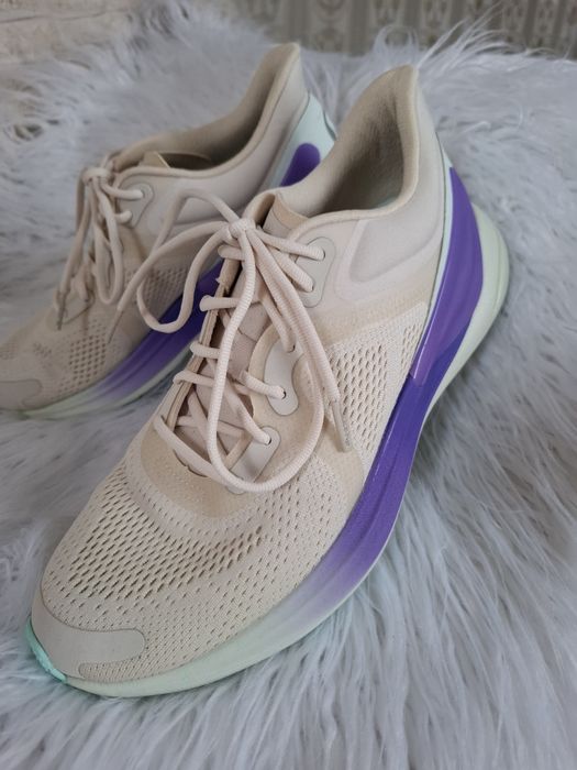 Lululemon Blissfeel кросівки