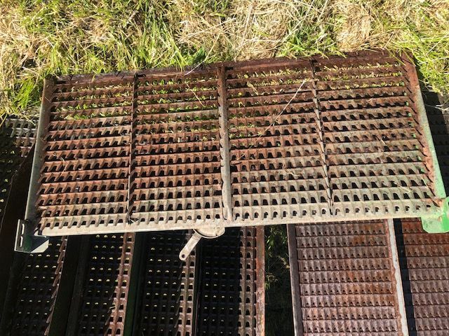 John Deere 1068  - Sito