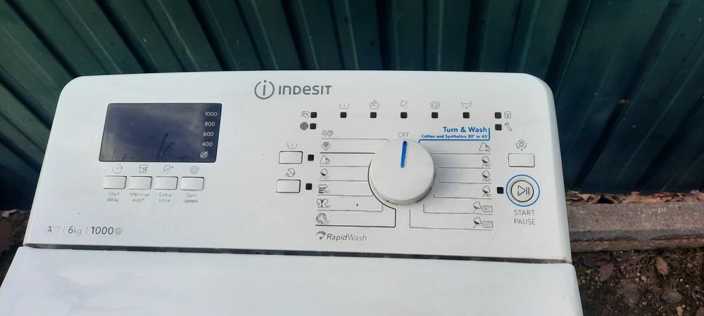Пральна машина Індезіт на 5 кг завантаження