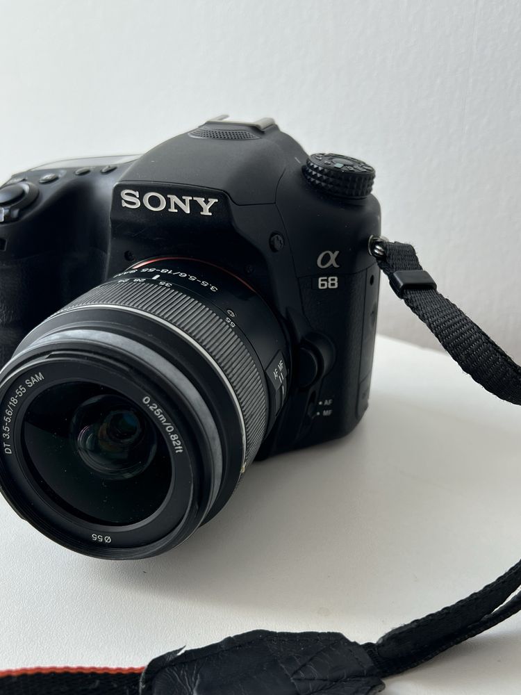 SONY Alpha a 68