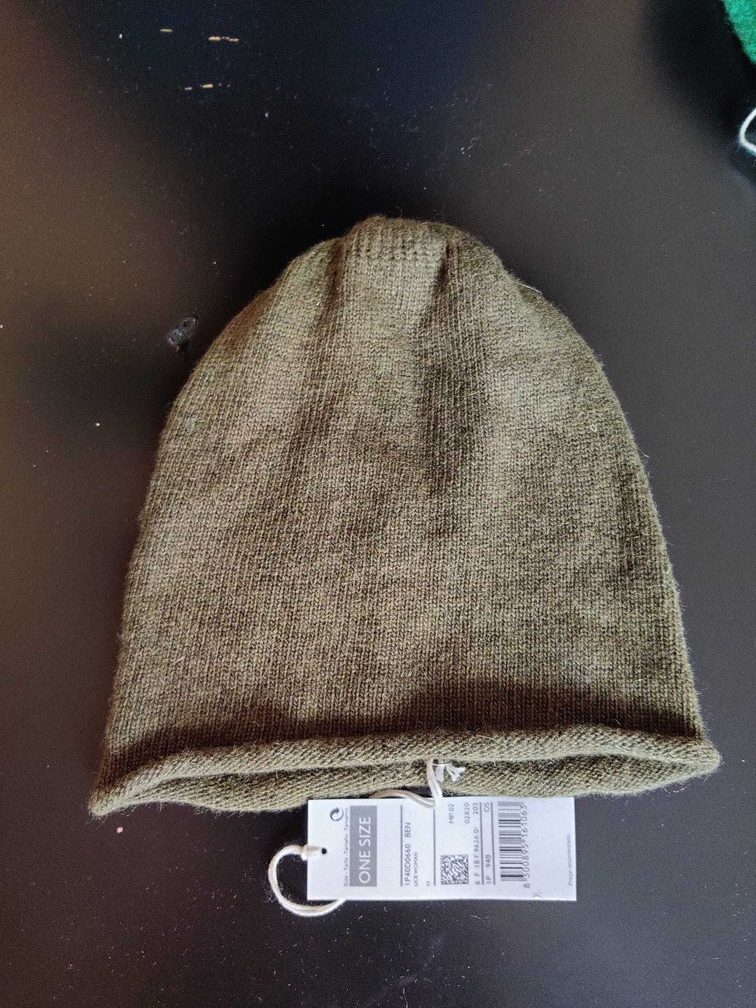 Conjunto senhora Benetton Gorro + luvas - NOVO