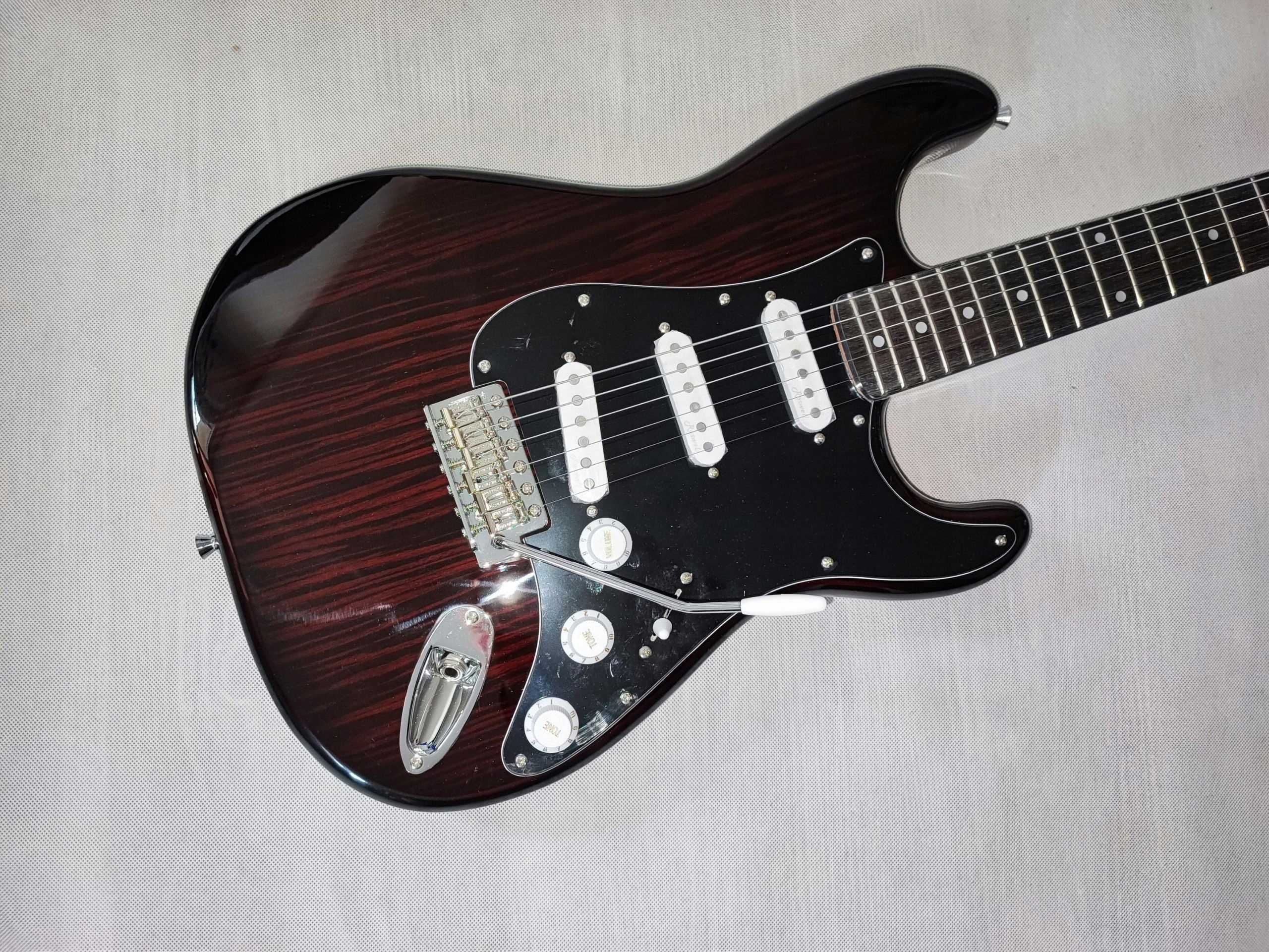 Harley Benton ST-70RW STRATOCASTER - nowa gitara ustawiona