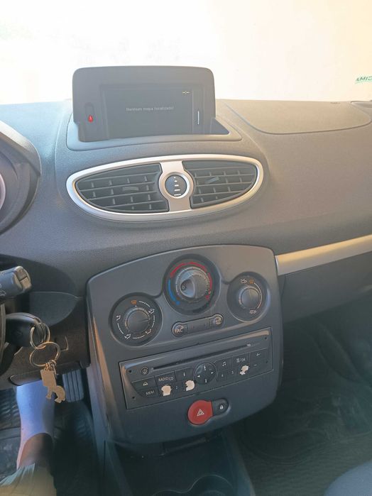 Vendo Renault Clio III 1.5 Gasóleo 2012