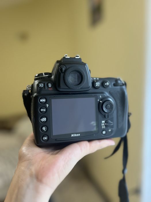 Фотоапарат Nikon D700