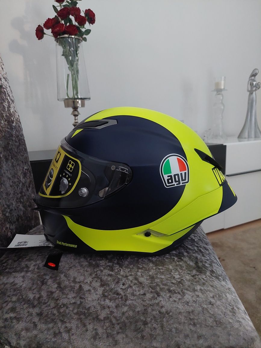 Capacete agv pista gp rr