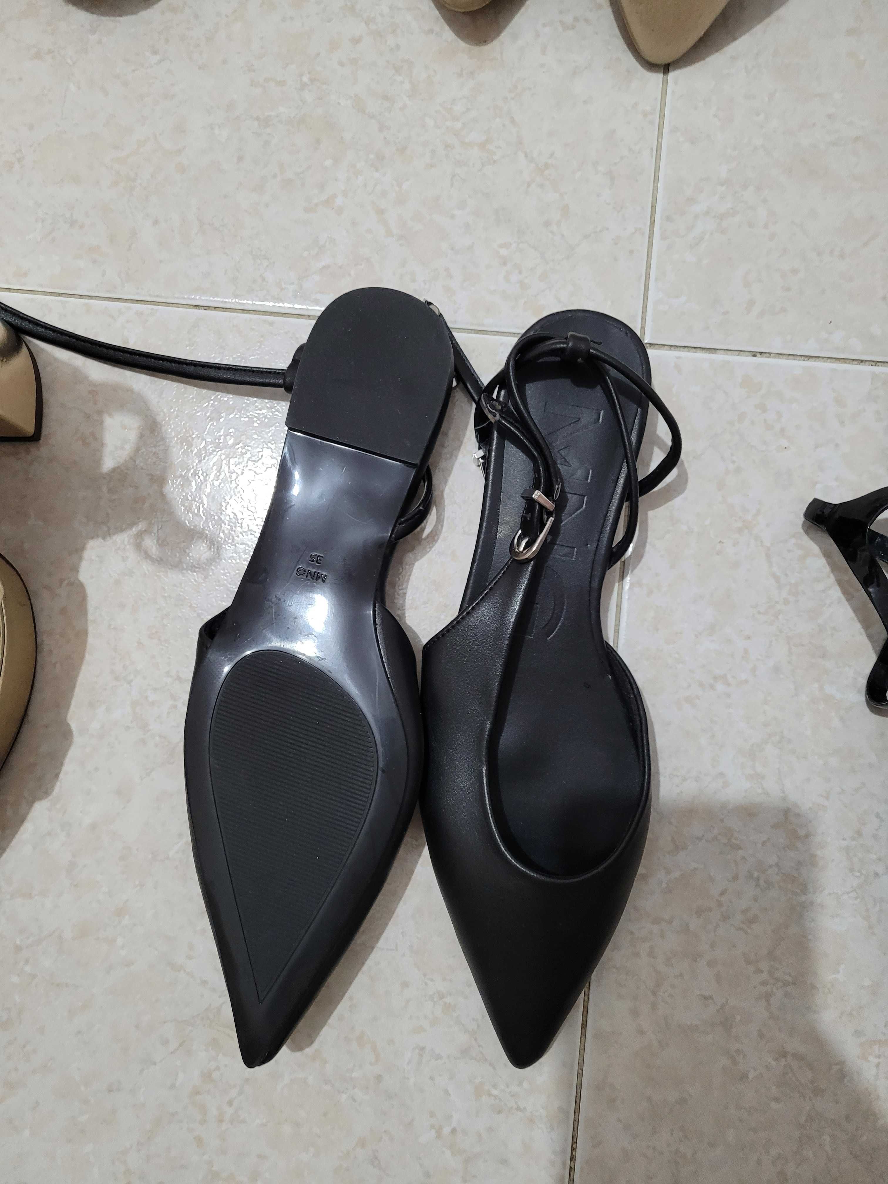 Sapatos de varias marcas e modelos