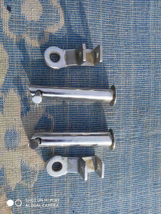 Продам ножки , цепи , котушку , конденсатор , карбюратор  SIMSON