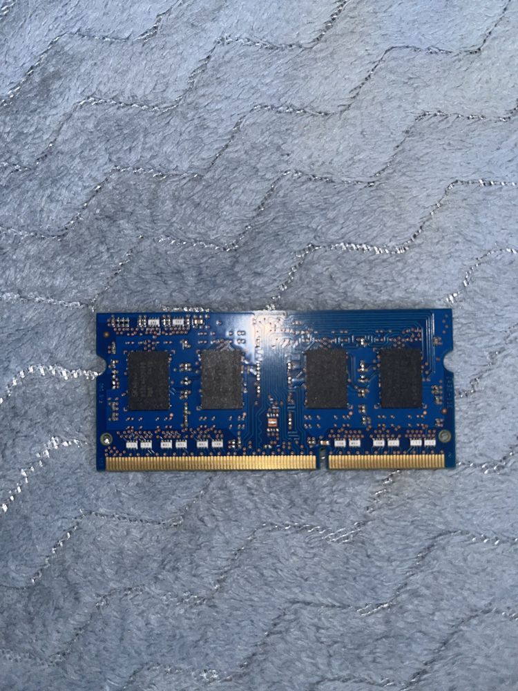 Оперативна памʼять DDR3-L 4Gb “SKhynix”