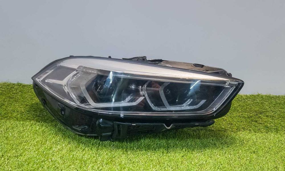 Фара права ліва  BMW 1 і F40 FULL LED бмв ф40