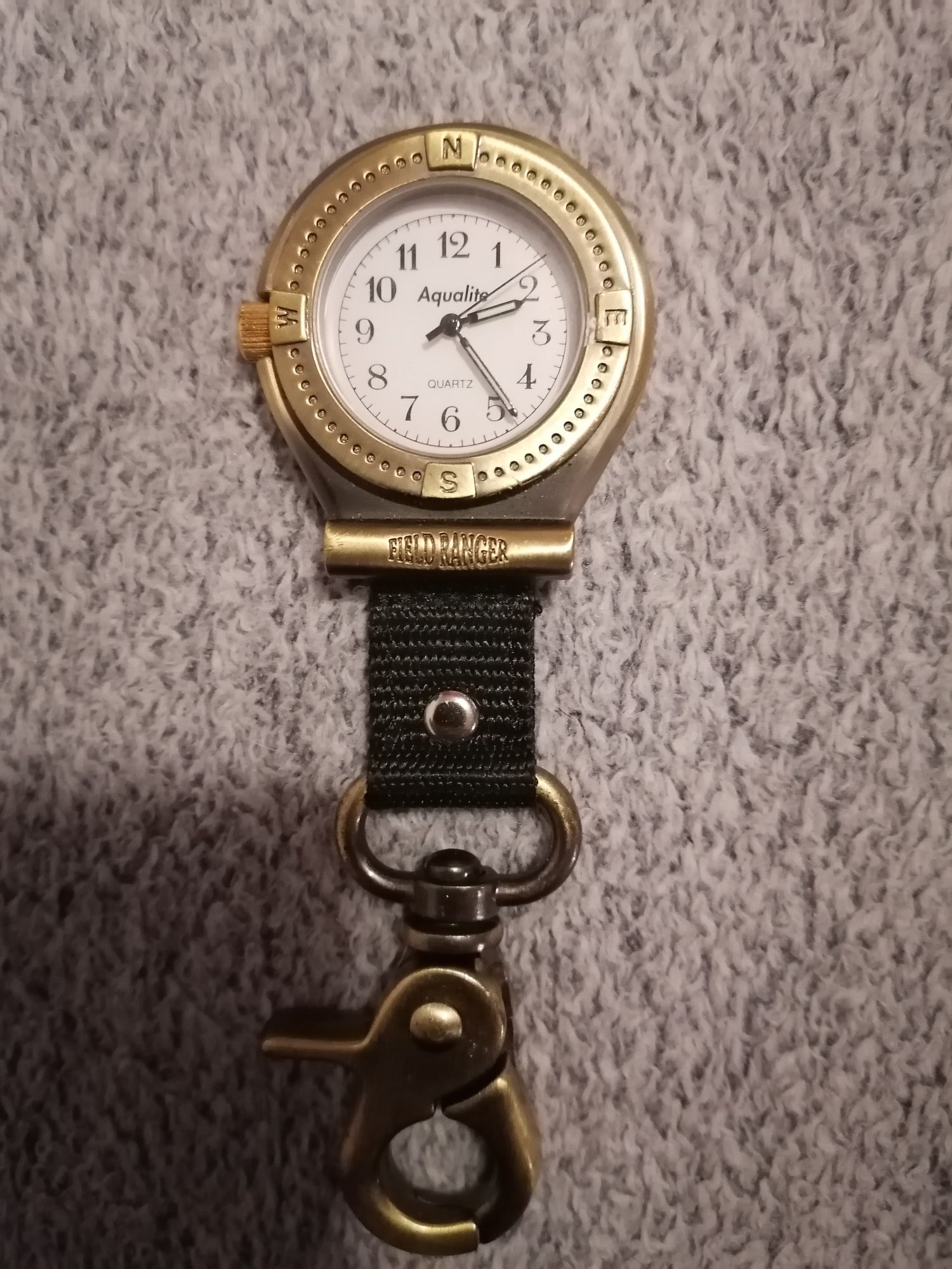 Vintage zegarek kompas