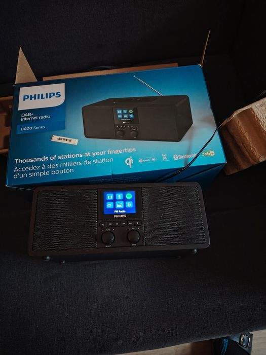 Radio stacjonarne internetowe Philips TAR 8805/10