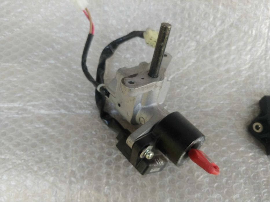 Stacyjka moduł immobilizer antena Yamaha X-city 125 X-max 125
