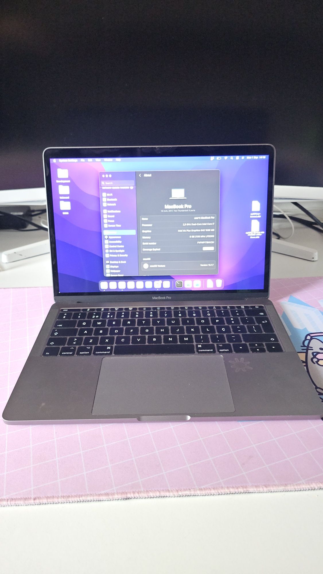 Macbook Pro1 13' 2017 (i7 8GB Ram)