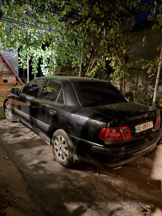 Mitsubishi Carisma 1.8 GDI, 2003 рік