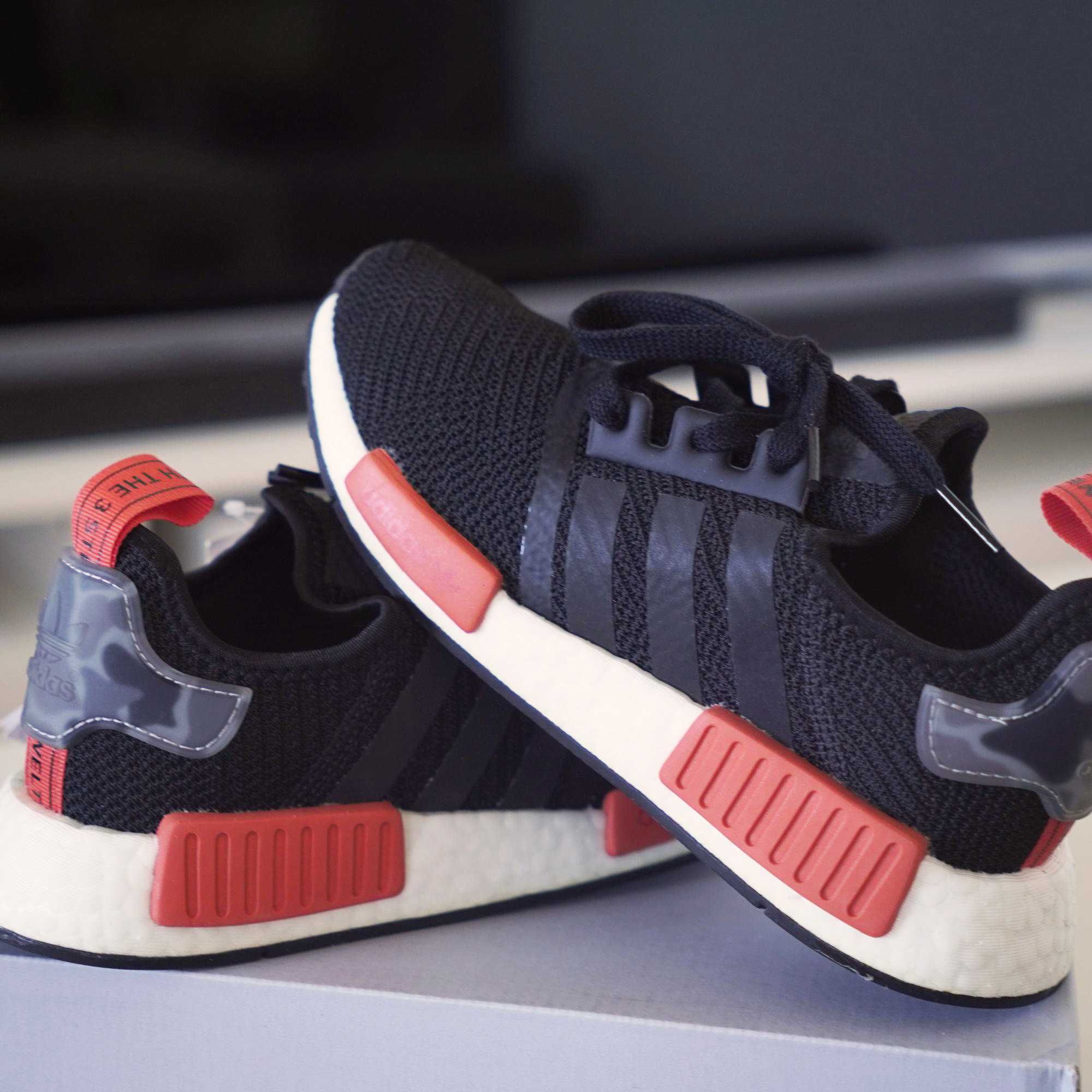 Buty Adidas NMD R1 - czarne - r. 36 - oryginalne