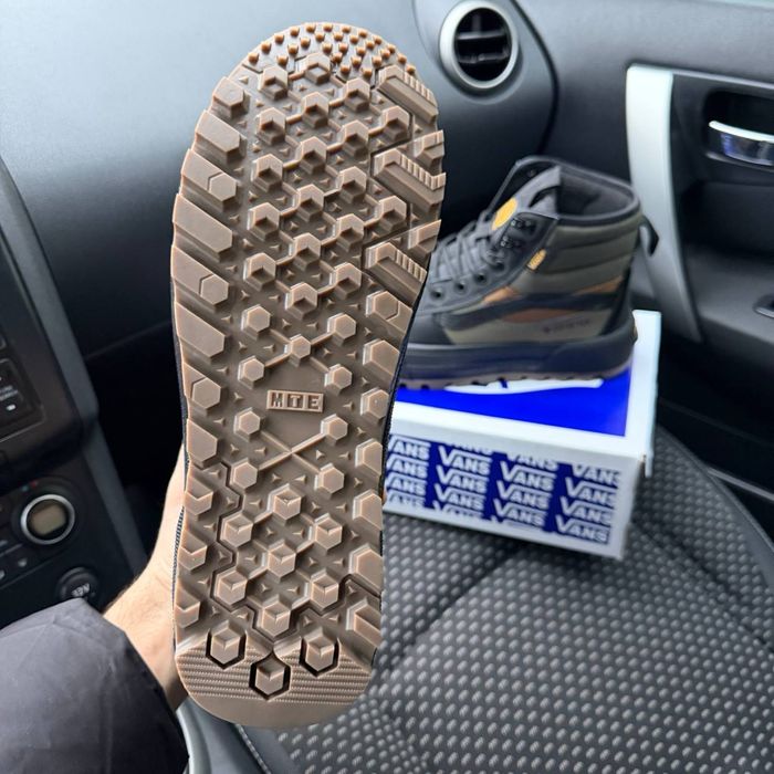 Зимові черевики Vans Old Skool MTE 1 Gore Tex HI Black Khaki