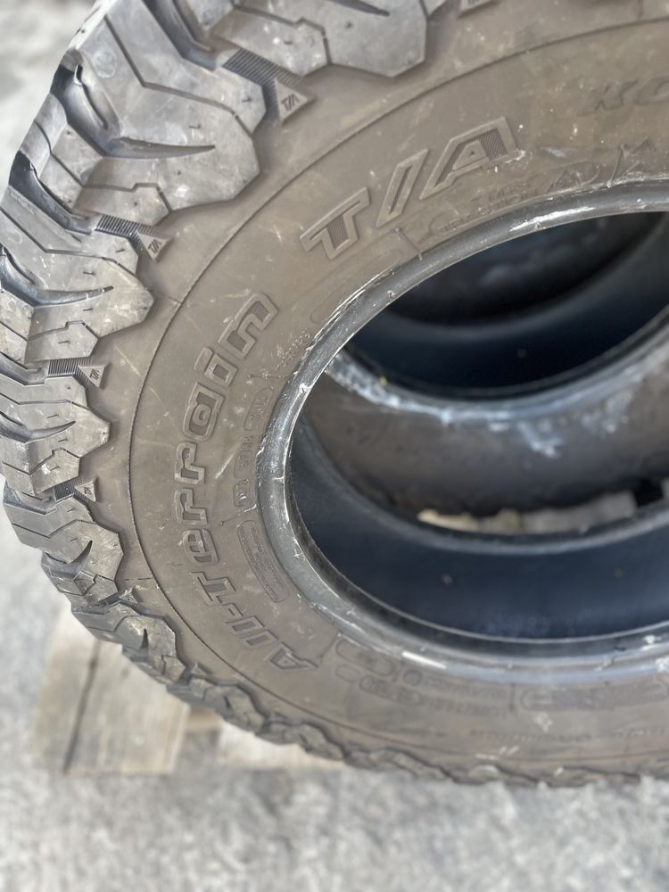 BFGoodrich All Terrain T/A 265/75r16 комплект склад болото