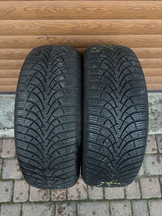 205/55/16 Goodyear 2 opony zimowe