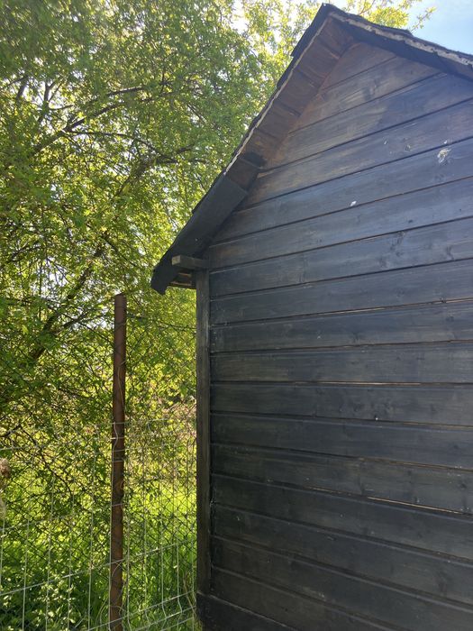 Domek drewniany ogrodowy dla dzieci zjezdzalnia