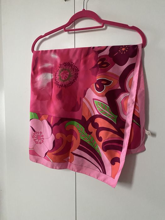 chusta kwadrat 88x89 cm