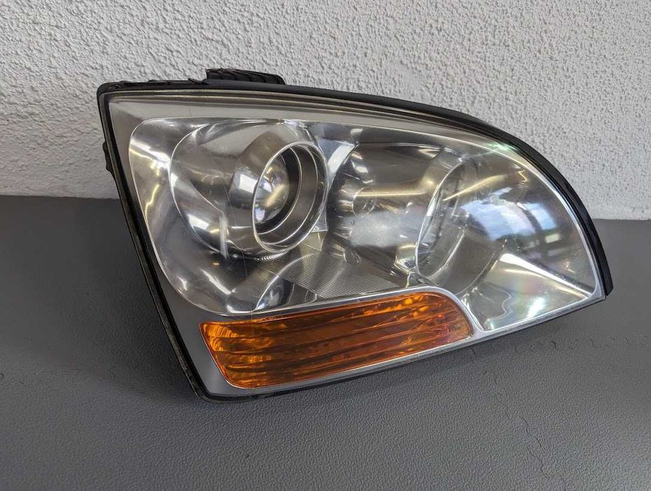 Kia Sorento Lift FL 07-09r. Lampa Przód Przednia Prawa Europa Oryginał